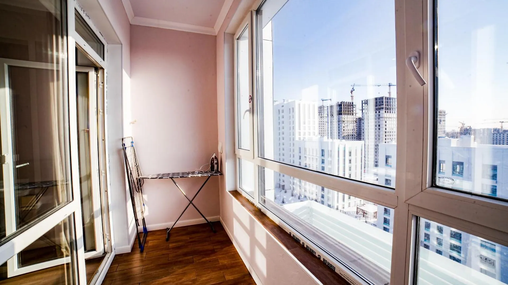 Apartment New Luxe Жк Фридом Хан Шатыр Центр Города Красота И Уют Nur-Sultan